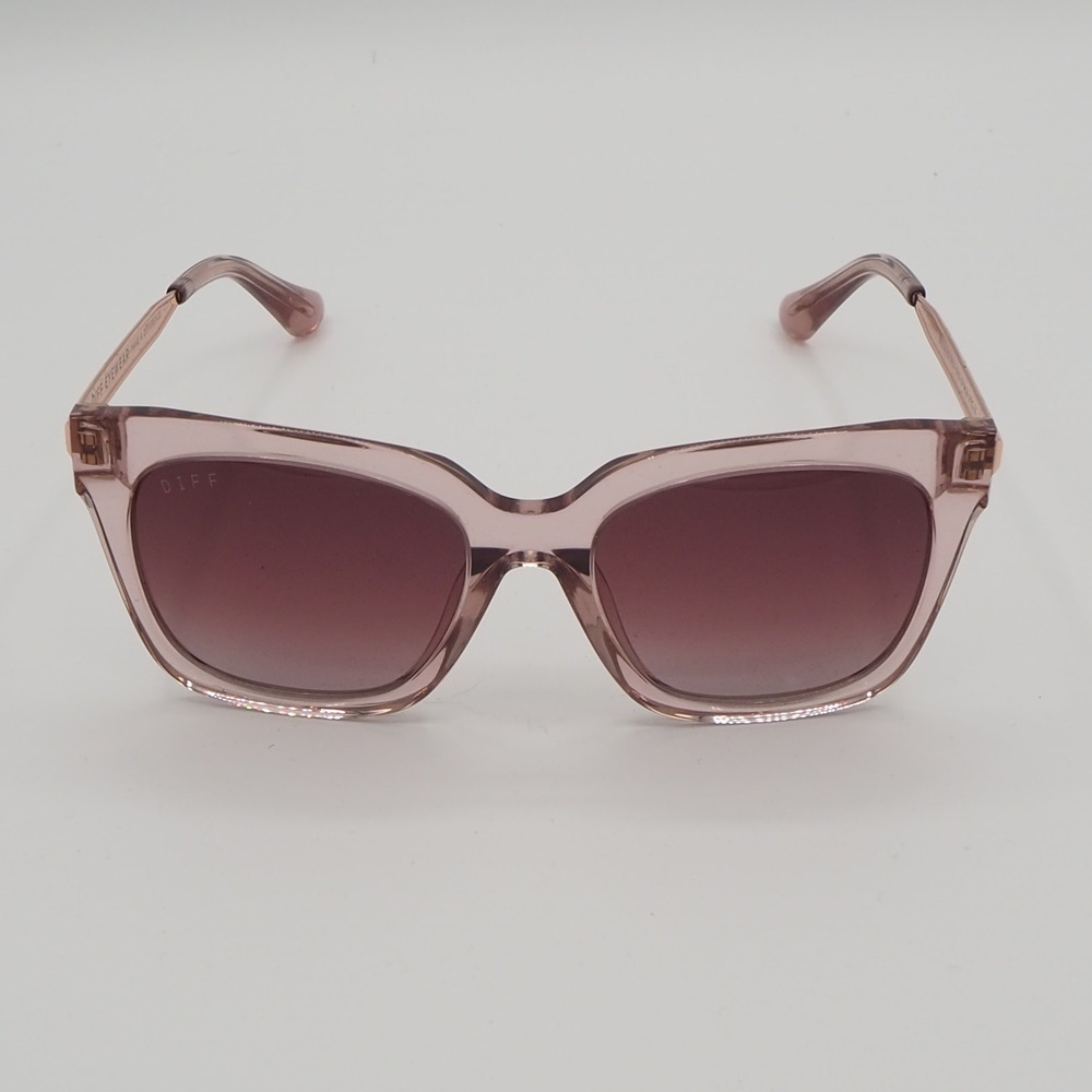 DIFF Eyewear Bella XS Sunglasses Pink Square Gradient Lens DE01-0163-LPWGN